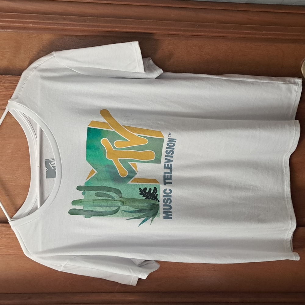 MTV tshirt